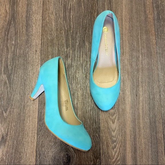 blue round toe heels